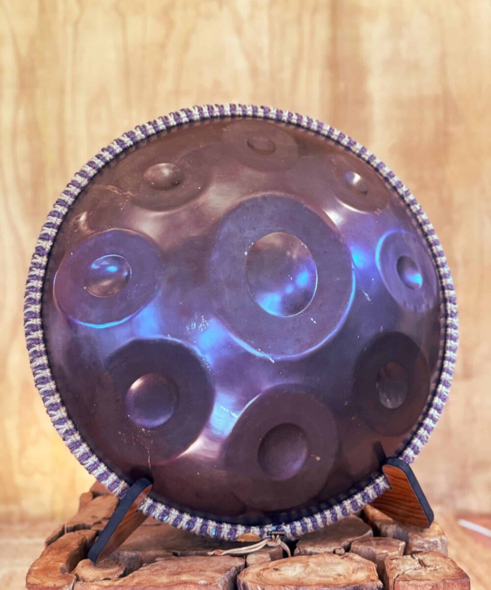 Alternative view of Mokum Instruments - B Kurd 11 - Handpan