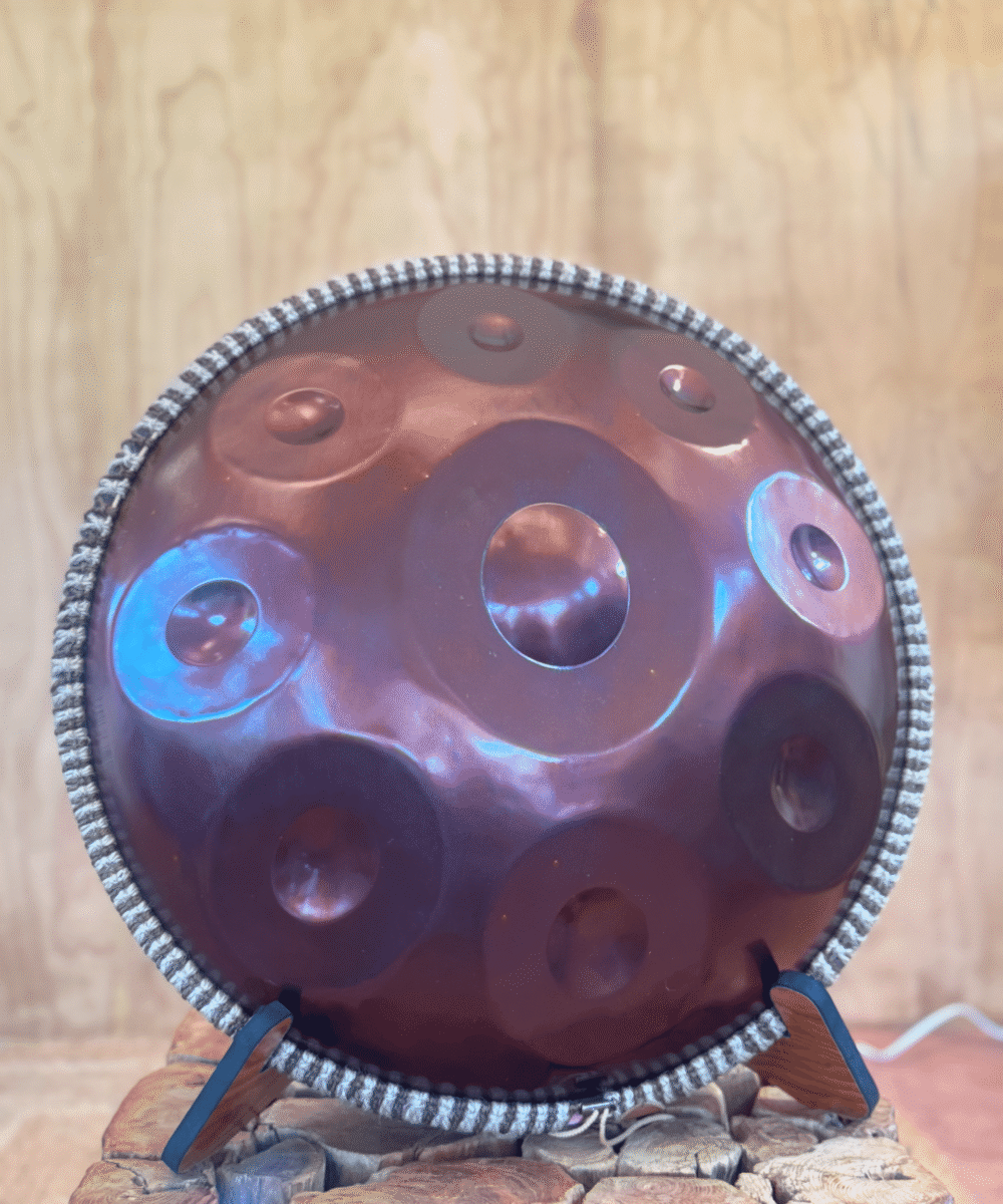 Alternative view of Mokum Instruments - B Kurd 12 - Handpan