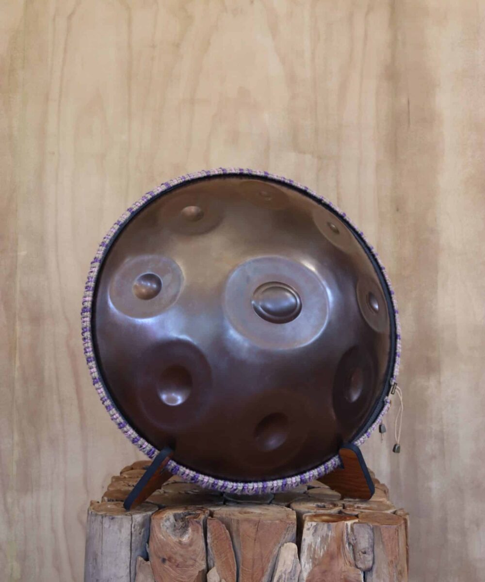 Alternative view of Handpan - Amaya Instruments - Manu Series - D Kurd 10